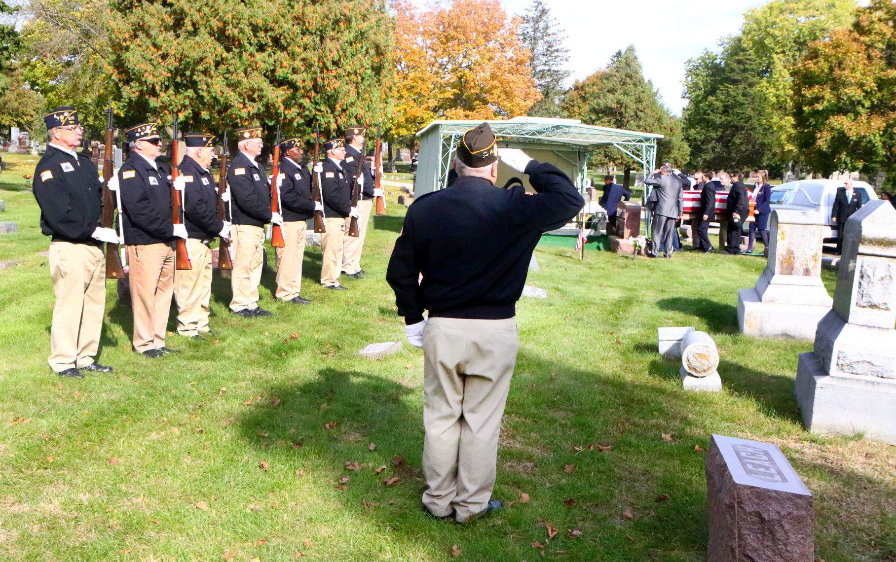 Honor Guard salute.JPG